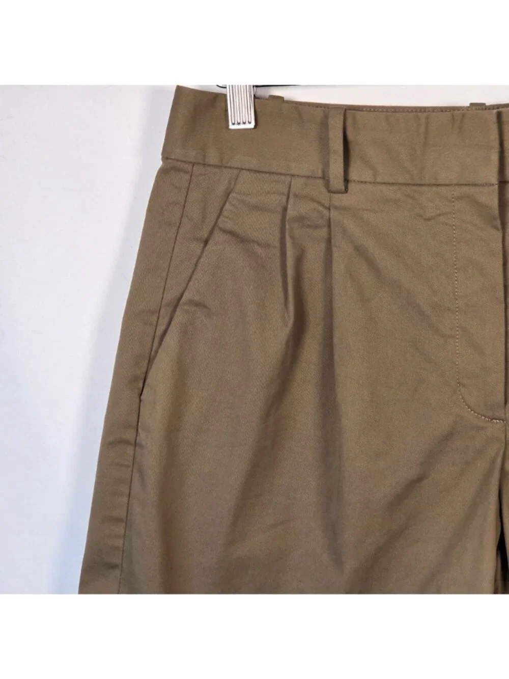 Theory DB Pleat Soft Chino Shorts Forest Green Size 6